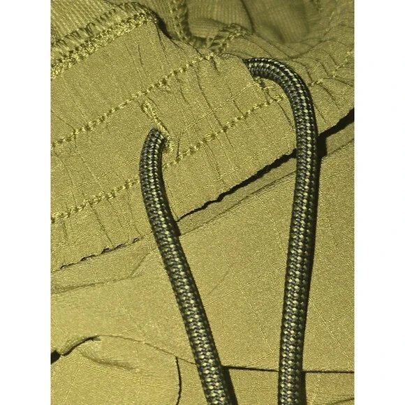 all In Motion Men's Trail Shorts 6" Inseam 87278993 L - Picture 4 of 9